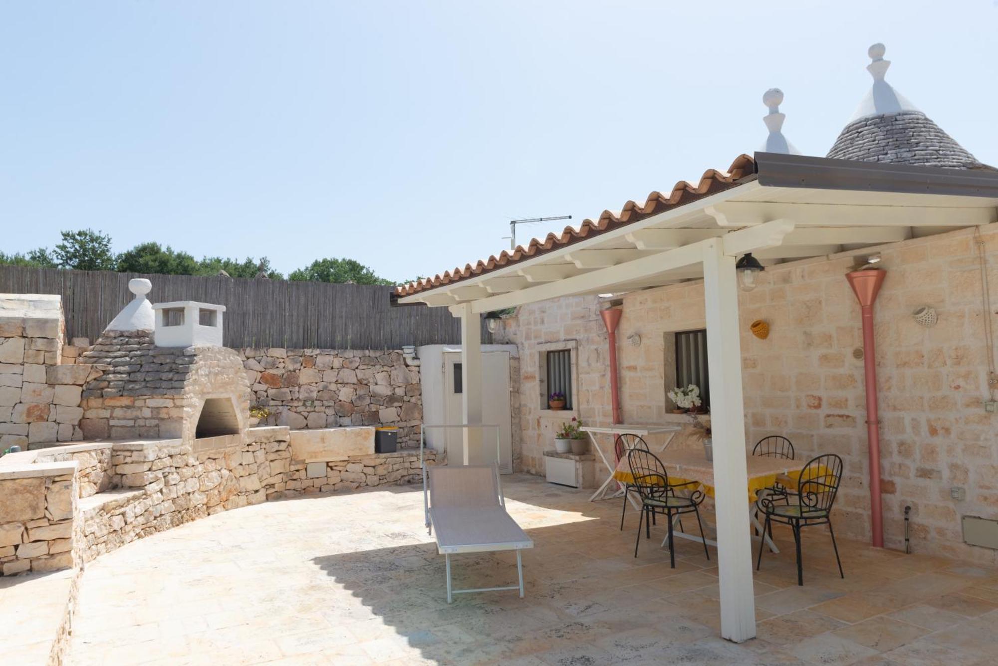 Trullo Filippo With Exclusive Pool Vila Cisternino Exterior foto